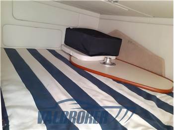 Bayliner 245