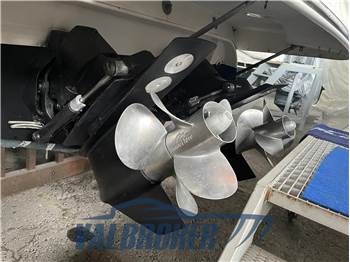 Four Winns Vista 288