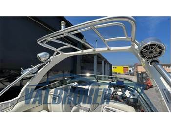 Sea Ray 250 SLX