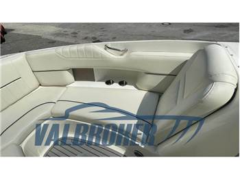 Sea Ray 250 SLX