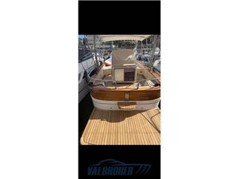 Cantieri Tirrenia Viveur 28 Open