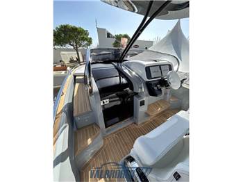 Invictus GT320