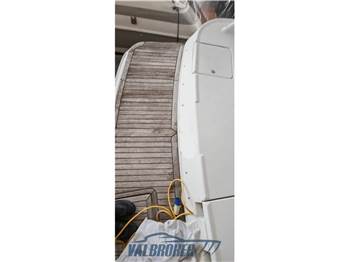 Four Winns Sundowner 285