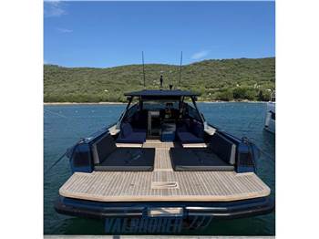 Wally Tender 47