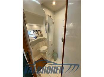 Princess Yachts 470 Fly