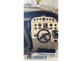 Performance Marine 907 Performance