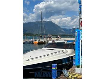 Performance Marine 907 Performance
