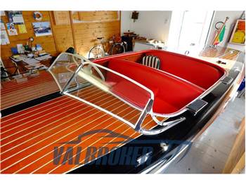 Chris Craft wood