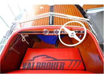 Chris Craft wood
