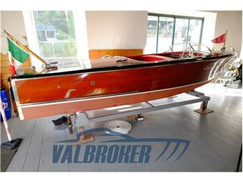 Chris Craft wood