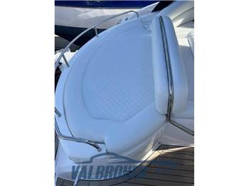 Sunseeker Portofino 46