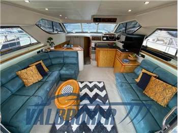 Princess Yachts 470 Fly