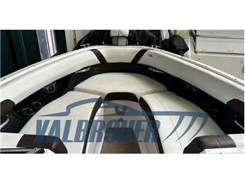 Regal Marine 2500