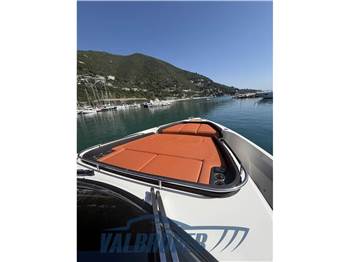 Cranchi A46 Luxury Tender