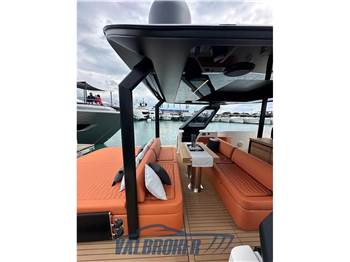 Cranchi A46 Luxury Tender
