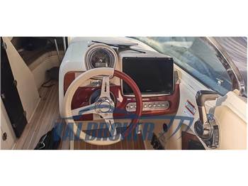 Chris Craft LAUNCH 28 GT - Heritage Edition