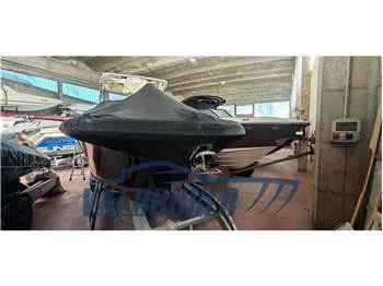 Chris Craft LAUNCH 28 GT - Heritage Edition