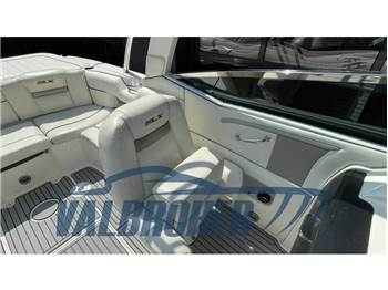 Sea Ray 250 SLX