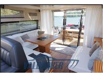 Sunseeker Predator 64