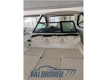 Sea Ray 320 Sundancer