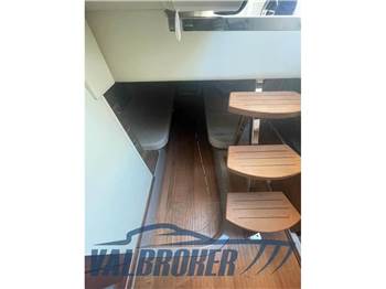 Sea Ray 320 Sundancer