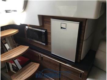 Sea Ray 320 Sundancer