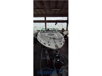 Maxum Marine 2400 SC3