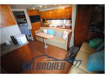 Cruisers Yachts 390 SC