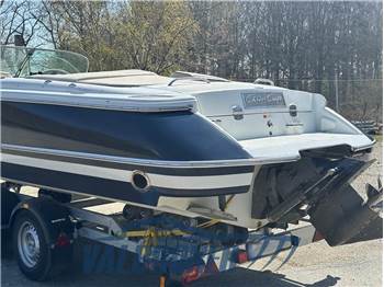 Chris Craft CORSAIR 25