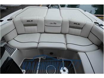 Sea Ray 250 SLX
