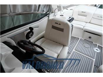 Sea Ray 250 SLX