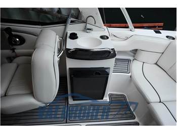 Sea Ray 250 SLX