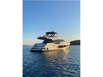 Ferretti Yachts Ferretti 670