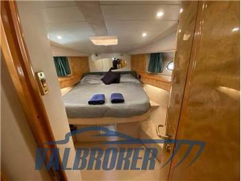 Princess Yachts 470 Fly