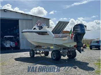 Ala Yachts Ala 8 Walkaround