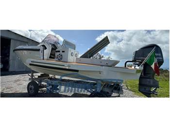 Ala Yachts Ala 8 Walkaround