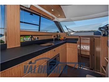 Bavaria Virtess 420 Fly