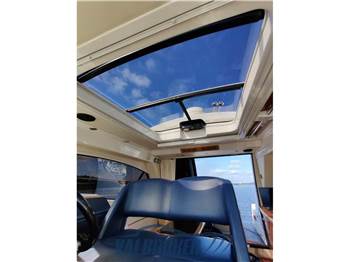 Sealine C 39