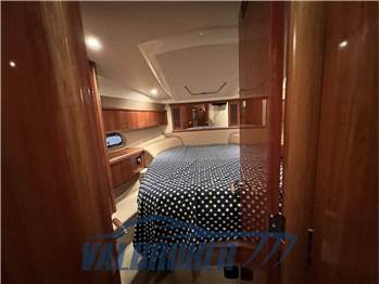 Sealine C 39