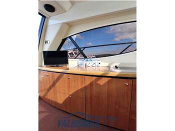 Sealine C 39