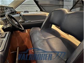 Sealine C 39
