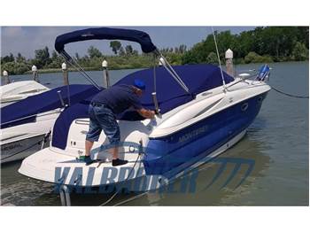 Monterey Boats 245 CR