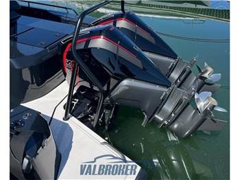 Axopar Brabus 900 Shadow