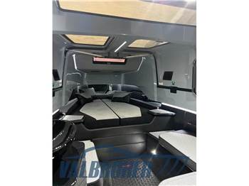 Axopar Brabus 900 Shadow