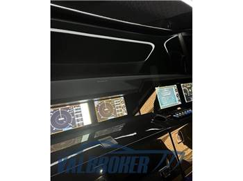 Axopar Brabus 900 Shadow