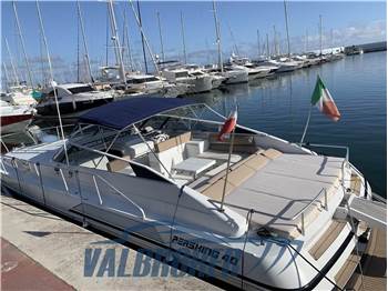 Pershing 40