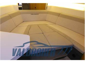 Fairline F-Line 33