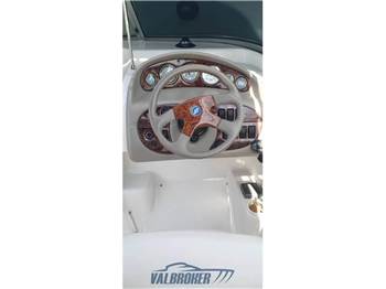 Four Winns 245 SUNDOWNER