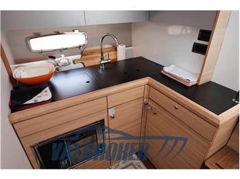 Sealine SC 35