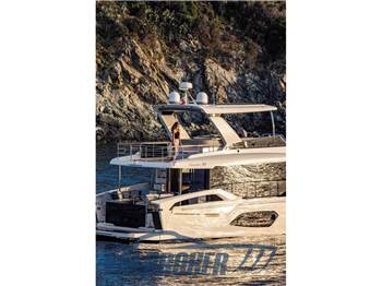 Absolute Navetta 53